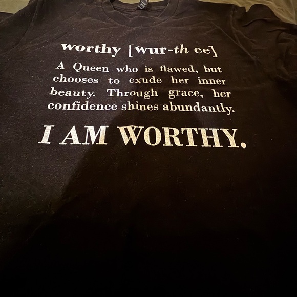 “I AM WORTHY”/Religious Quote T-Shirt for Women (M)|Black - Picture 2 of 4